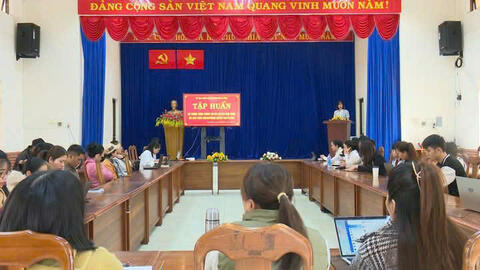 Tập huấn, hướng dẫn sử dụng Hệ thống Cổng thông tin du lịch và Ứng dụng  du lịch trên Smartphone huyện Kon Plông