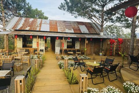 Quán Thung Lũng Mây tại Măng Đen - Một Điểm Dừng Chân Lý Tưởng
