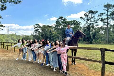 Măng Đen Horse Farm - địa điểm du lịch hấp dẫn ở Măng Đen