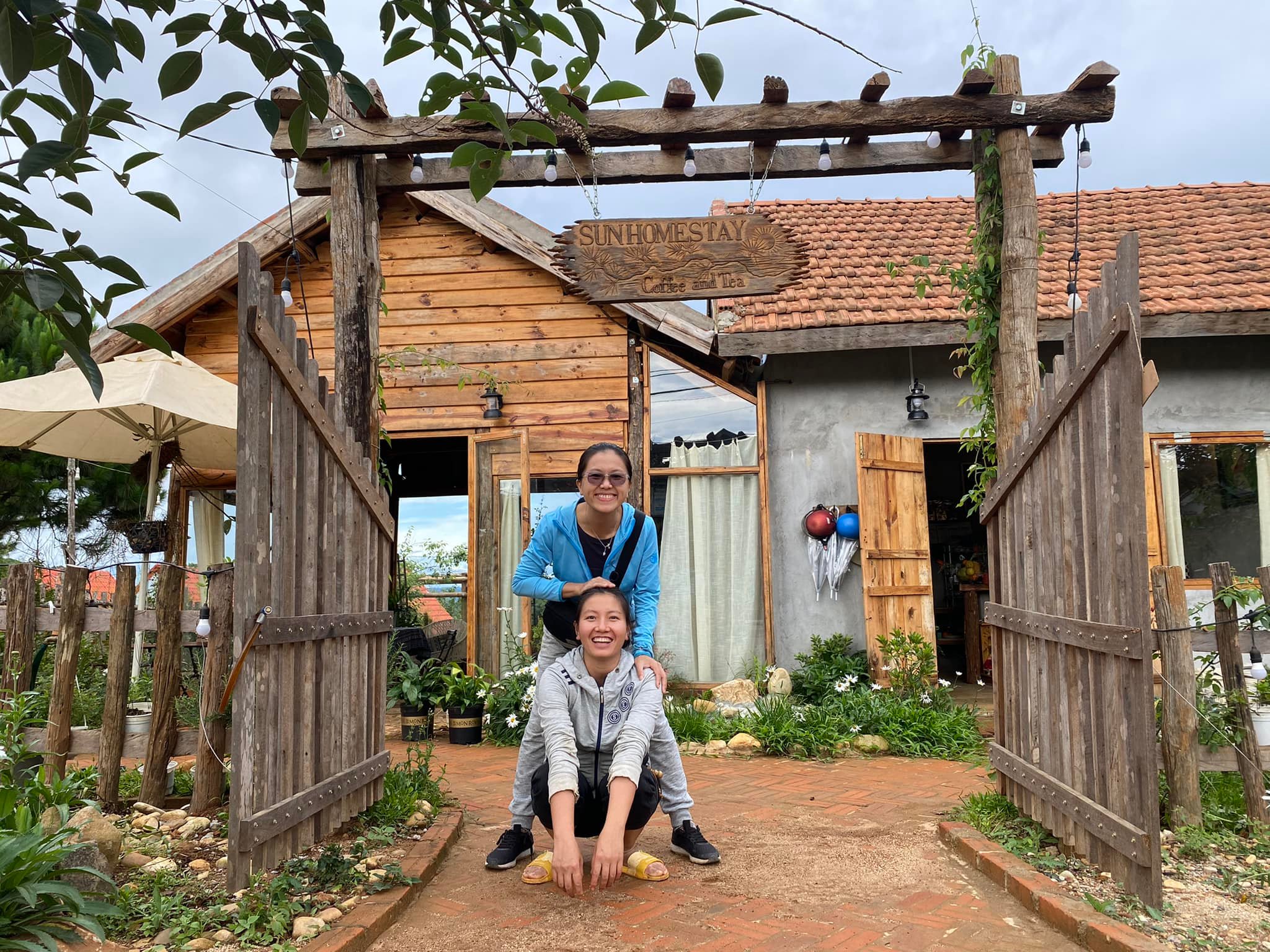 SUN HOMESTAY MĂNG ĐEN